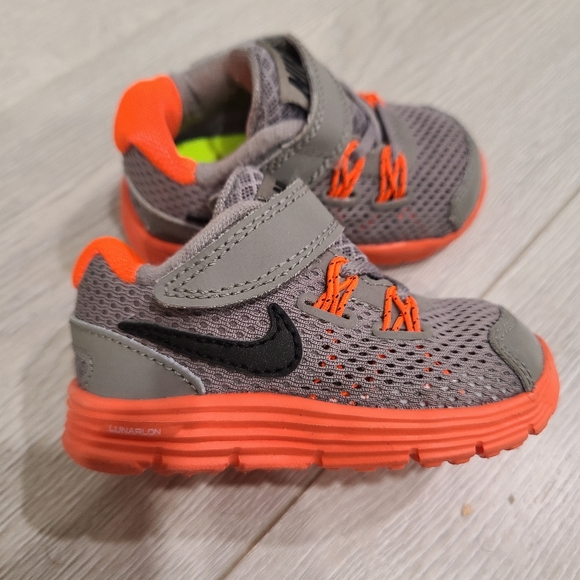 Nike Kids Lunarglide 4 Grey Orange - Picture 3 of 8